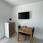 Apartment Dom Lovrenko