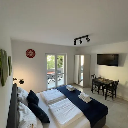 Dom Lovrenko * ムリニ