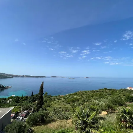 Dom Lovrenko * ムリニ